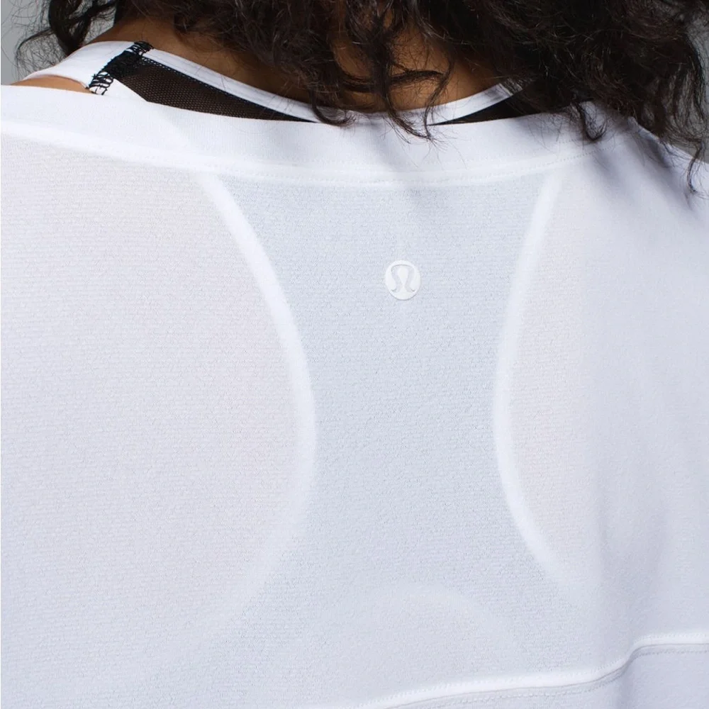 Lululemon athletica Sport Tee White Black size 12